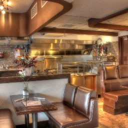 The Carlisle offers delicious lunch , brunch and dinner menu! We serve local, seasonal, fresh, and affordable food! Reserve now 289-362-5370 !