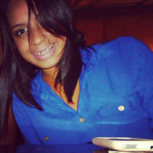 Sagitariana, 18, brasileira, paulista e São-Paulina.