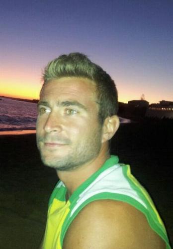 nikobermedes's profile picture. 