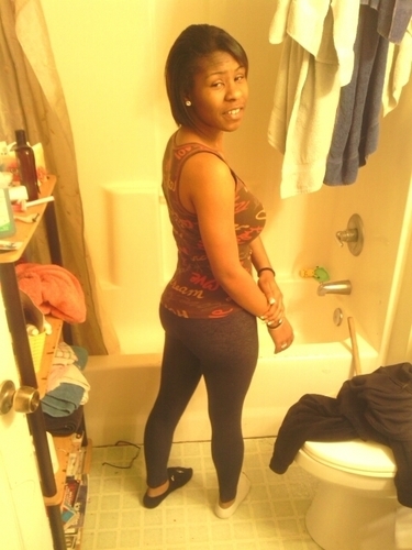 19 ; fuck with them badd bithes ! ; don't come at me with the drama ; follow & ill follow back :)