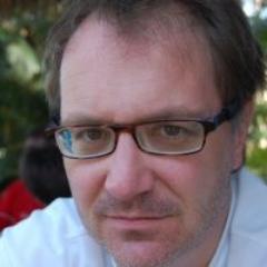 Blogueur, intéressé par les médias sociaux et ses relations avec notre quotidien. Vous pouvez même m'appeler Marc #B2B #socialmedia  http://t.co/4w6fISDy5u