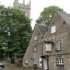 Family pub in Westerleigh, Open all day, everyday til late and Serving food daily from 12pm until late
