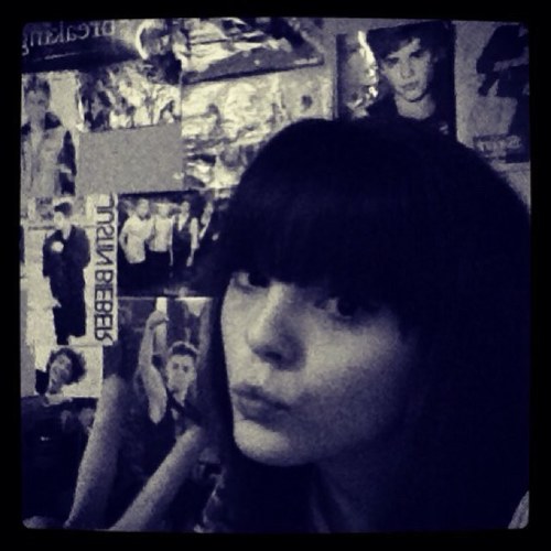Tbh i dont care what you think of me i am not changing for you, follow ill follow back.