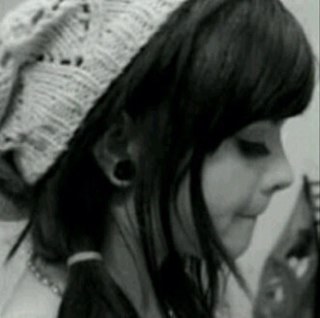 ليس كل مآآرُسلھ ( حگآيھ عن وُآقعيْ ) ♡ آنمآ ھيْ گلمآت رآقتَ ليْ ♡ وُقد يحتآجھآ غييريّ!!!
الَطآيِف