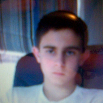 Add me on bbm 2A029533.