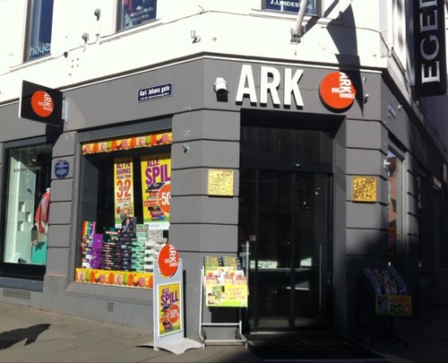 ArkEgertorget's profile picture. Ark Egertorget er en av Oslos største bokhandlere. Vi har bredt utvalg av skjønnlitteratur og sakprosa på norsk og engelsk, og en flott kunstavdeling.