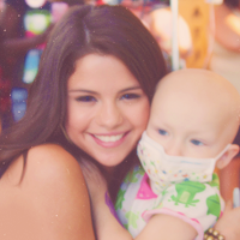 Cuenta dedicada a la multitalentosa y bella de Selena Gomez. Noticias, fotos, vídeos, hechos, etc.. TODO LO QUE PUEDAS SABER DE ELLA, ESTÁ AQUÍ.