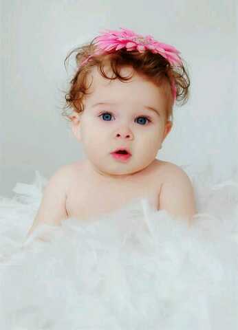 Hi me sarah salvatore mummy is @SexySexyelena_ and daddy @SweetSDamon RP
