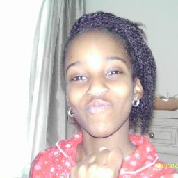hi mi namz akira old foto dnt wach dat lol