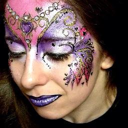 Professional face painting party entertainment in Connecticut for children and adults. We also offer Glitter tattoos and balloon twisting.