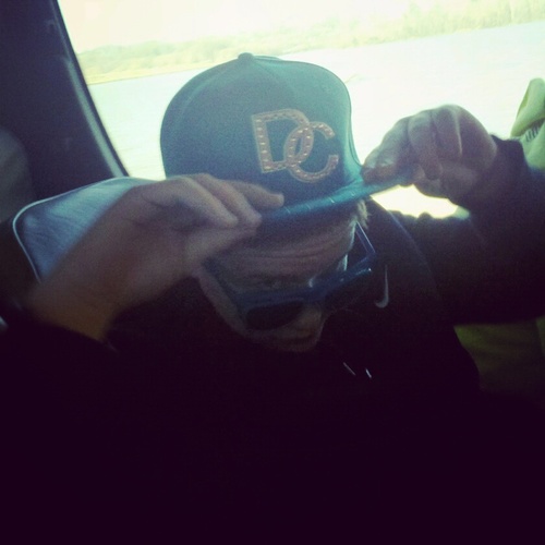 Just be yourself, thats what makes you beautiful -Me