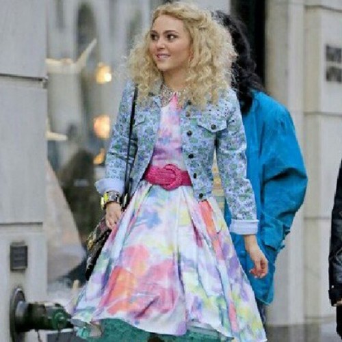 The carrie diaries 
Annasophia robb
Austin butler❤