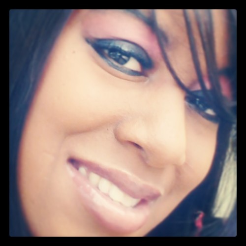 lynnalvin24's profile picture. single female no drama not stress. im very unique chick