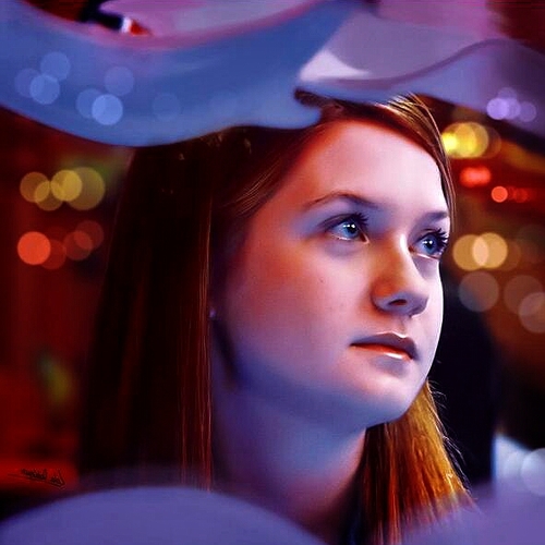 La peque de los Weasley y con orgullo. Soy una pelirroja inocente y sersy. MAGICO COÑO. Simplemente: me adoraras.