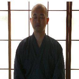 Do u want inner peace?If so, Zen is the best choice.U can learn Zen meditation on line,live lesson by Japanese master!
Facebook Page:https://t.co/F41ozqft1v