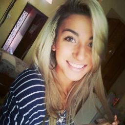 Instagram: janahbastos