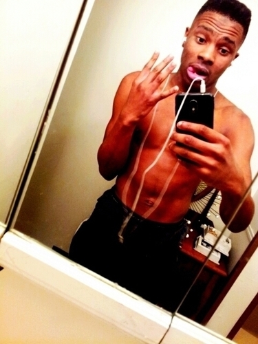 #TeamFckDeezHoes#TeamHoopa#TeamTrackStarr#TeamFootballStarr#TeamBaseballStarr