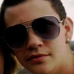 Techug0's profile picture. 