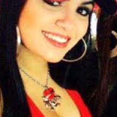 soy una mujer arremangada, alterada y me gusta andar bien acelerada.
