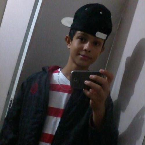 → Euu Queroo. Euu Posso. Euu Coonsiigo ← ●๋• Siimplees Assiim ,Twittando até o fim! :))