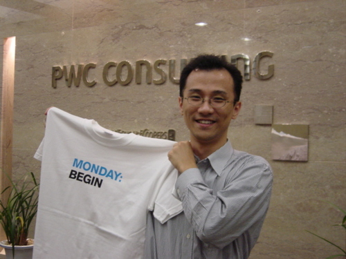 Hanson's a business consultant of 15 years in consulting firms such as PwC MCS, IBM BCS, and Accenture. Currently working at Samsung