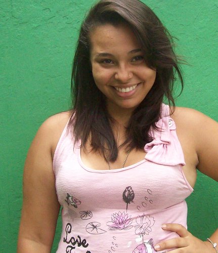 Minha prioridade é ser feliz e ter sempre Deus no coração e Muiito Amoooor'
 D'C Amoooo muiito