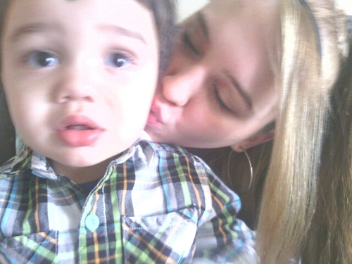 WWyntercooley's profile picture. chillin wit my bae..an my lil man.. livin it up i love u guys..