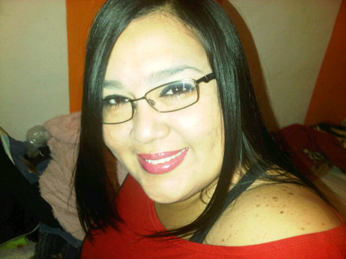 Tolerante, respeto para q me respeten. Amiga fiel y sobre todo amo a mis padres y a dios.