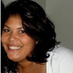 Querendo ou não, um dia você tem que se tornar uma mulher.