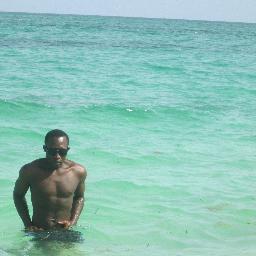 RSVLXO's profile picture. God, family then money. the motto