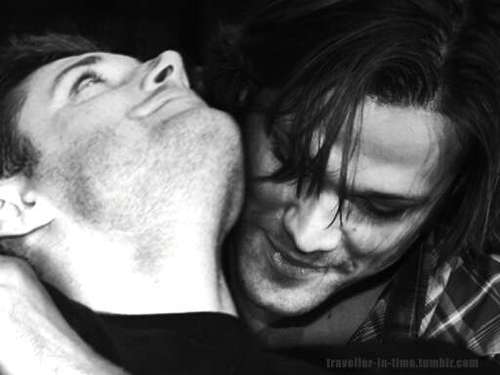 I'm a Hunter @Highway2hellSam is my Husband, my everything. 9/1/2012 I fell for @PupMikey my alpha @TheMasterKyle is his master.  (RP AU 21+)