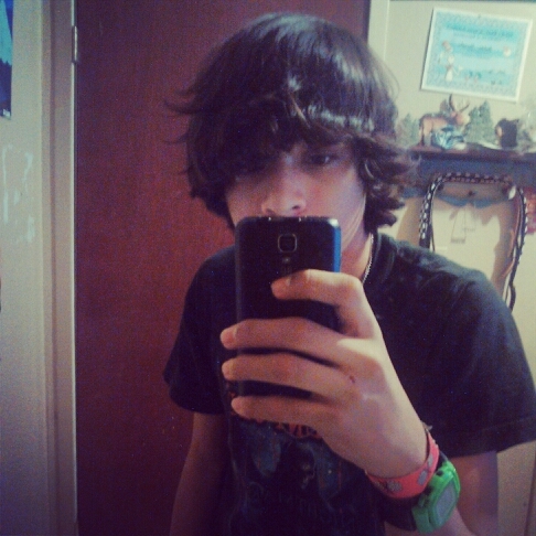 murueta_andres's profile picture. Twitter time, lonely time