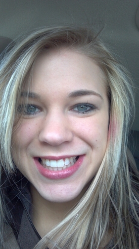chellly_anne's profile picture. blonde hair& blue eyes. take everything to heart.