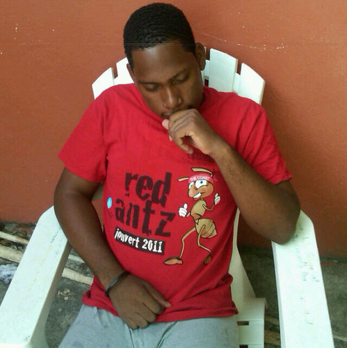 Wacky_ohsobadly's profile picture. Fun to be around love stupidness and go out and party