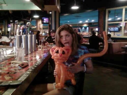 suzduzwut's profile picture. ¯\_(ツ)_/¯