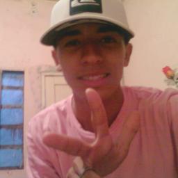 Eu amo a @iloveYago_ , isso basta.