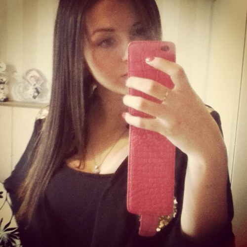Ping 28A6FEA4 ♡
Instagram : kiiimberly_C