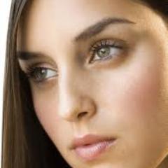 RhiannaLange's profile picture. 