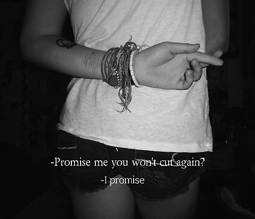 14. 5'3. my weight changes too much.. I struggle with an ED, cutting & suicidal thoughts. the only reason I'm alive is because of @ddlovato. she keeps me going♥