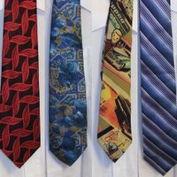FourTiesLitReview (@4ties_lit) Twitter profile photo