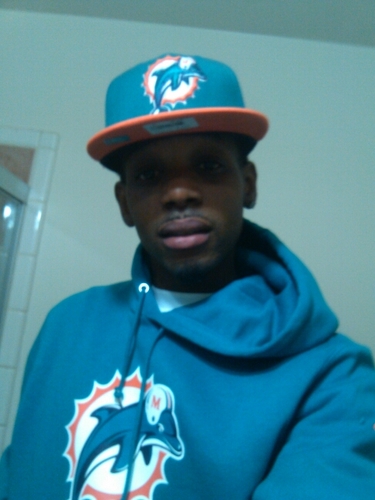 doin music and maken money get doe or be broke know dat real niiiga if u fake keep it movein dont follow me.$DOLLAZ$