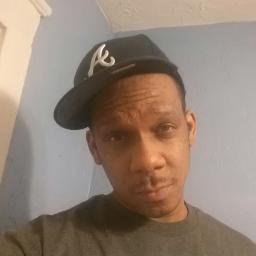 Communications Consultant/Lover of Music/Sports Fanatic/Shooter of Dice/UCONN Basketball/UGA Football/Orlando Magic/49ers