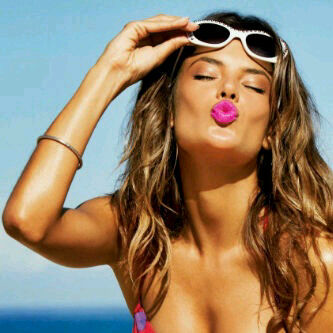 GOOD_READS's profile picture. Our goal is to help you by delivering amazing quotes to bring inspiration, personal growth, love and happiness to your everyday life.