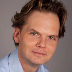 Ik leer je WordPress (websites maken), MailChimp (nieuwsbrieven maken) en SEO (zoekmachine optimalisatie). Vlot & Goed... zonder technisch gedoe.