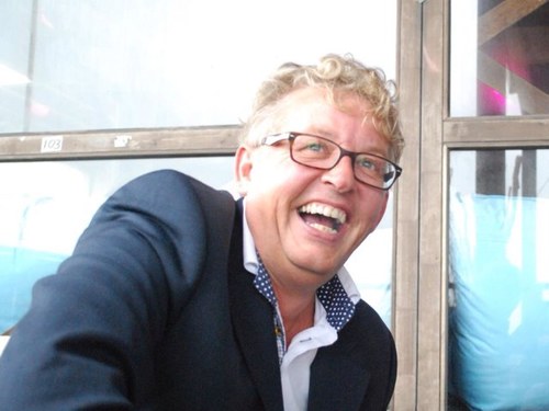 Arnovandenbroek's profile picture. Inwoner van het prachtige Westzaan, trotse vader van 2 mooie dochters, Business Development Manager bij Arrow ECS en PR bij voetbalvereniging VVV Westzaan