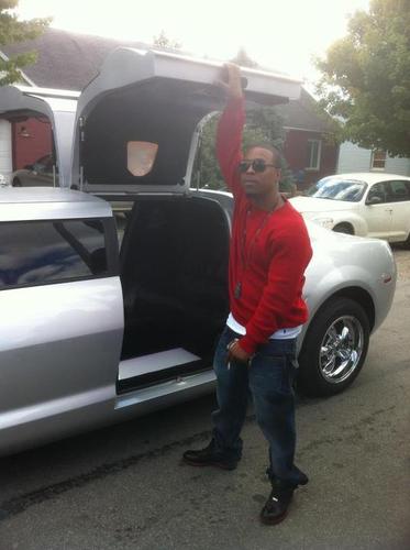 Im artist/owner of the worlds #1 Indy label Holdem High Ent. For booking & features contact CHICKDABOSS@GMAIL.COM or @HHEnt