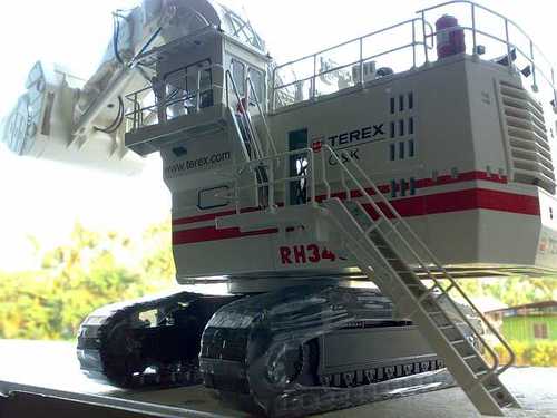 i like a models very much.