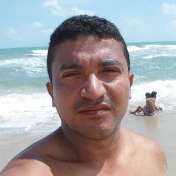 SOU MUITO QUESTIONADOR, NÃO SEI FICAR CALADO DIANTE DAS COISAS ERRADAS.