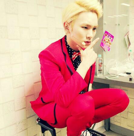 KEYupdates's profile picture. LOCKETS | We share all updates from REAL accounts of SHINee Key | me2day: shineeshinee | IG: bumkeyk | email: keyupdates@gmail.com | Korean-English