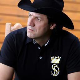 Cantor country com mais de 28 anos de carreira. Contato para shows: (16) 3911-3003 | contato@julianocezar.com.br